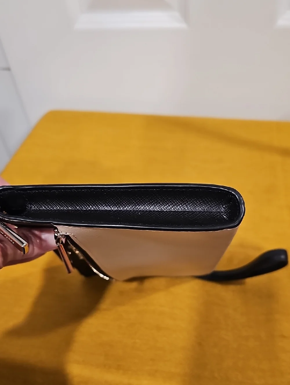 Kate Spade New York Staci Colorblock Saffiano Leather Medium Wristlet NWOT